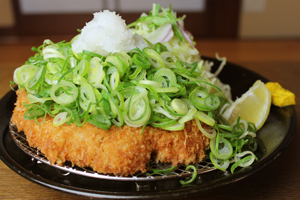 ★ 九条ねぎおろしがけロースかつ定食